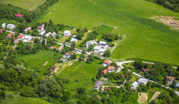 8. fotografia fotogalérie Letecké snímky obce z roku 2016